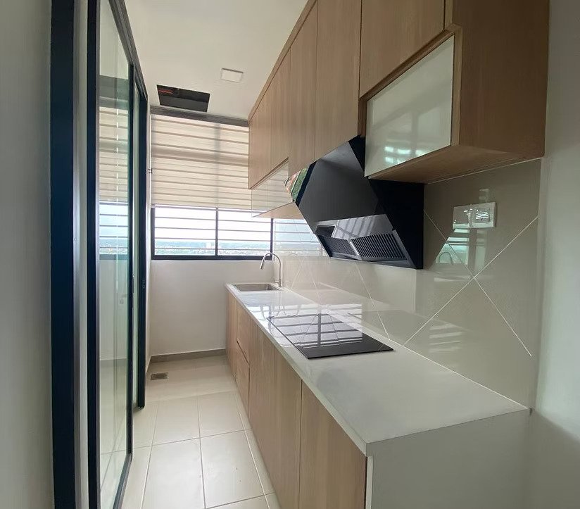 Kitchen Cabinet