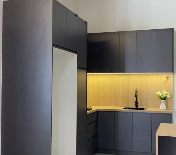 Kitchen Cabinet